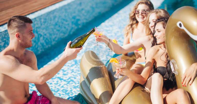SPORTS ZONE & WATER SPORTS